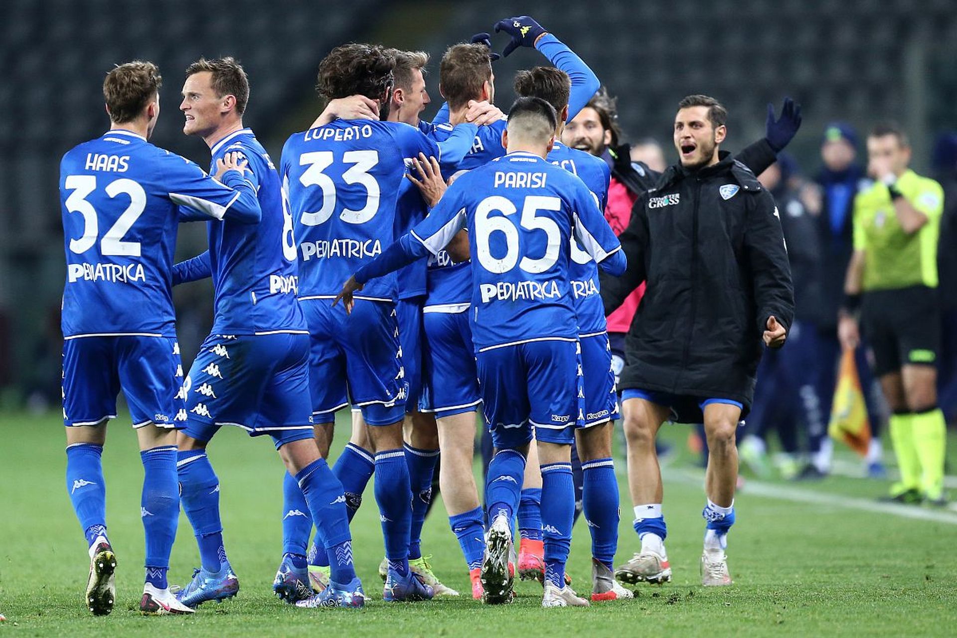 纽卡斯尔作 纽卡斯尔作